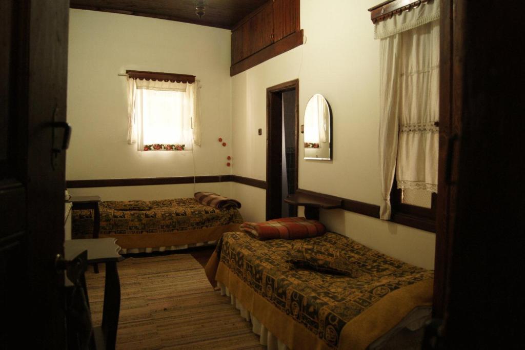 Haci Abdullahlar Konagi Hotel Mudurnu Pokój zdjęcie
